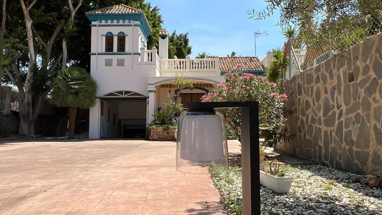 Casita Las Eras en Villa de Nijar con piscina 0*,