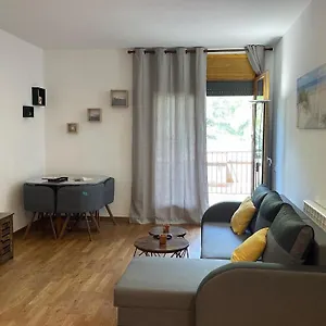 totalmente-nuevo-precioso-apartamento-en-sort.catalonia-hotels.com/